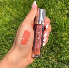Load image into Gallery viewer, MATTE & LIPGLOSS COLLECTION