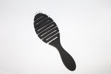Load image into Gallery viewer, Jacy Hair Detangling Brush